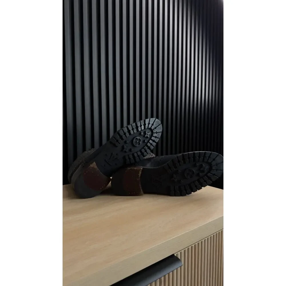 Louis Vuitton Leather Wool Tweed Lace-Up Brougue Boots - Picture 6 of 7